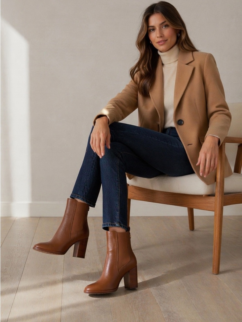 LAUREN RALPH LAUREN
Mylah Il Polo Tan Tumbled Leather Ankle Boots